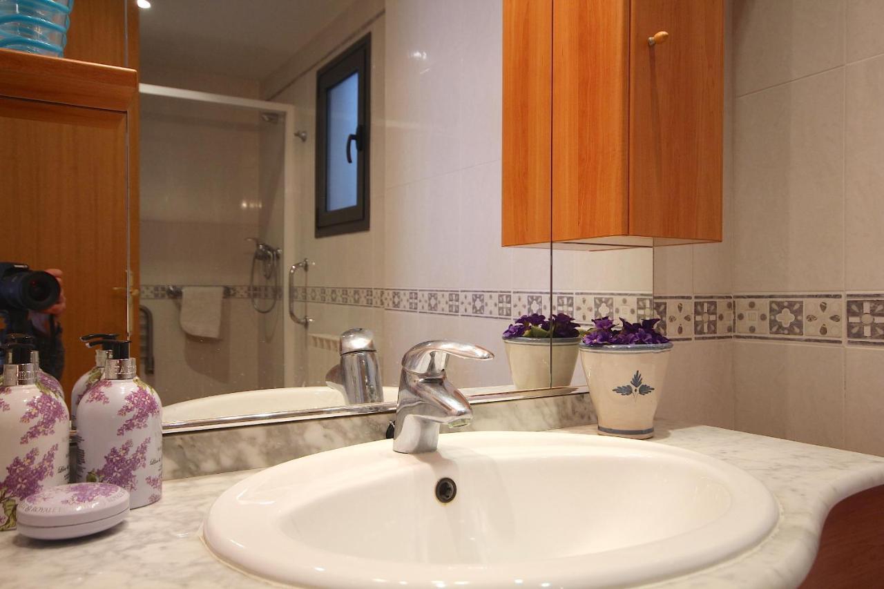 Ca L'Anna - Holiday Apartment Тремп Номер фото